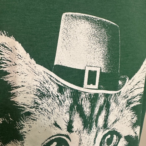 Tipsy Elves Cat with Hat T Shirt Medium Gently worn 50% polyester/25% cotton - Picture 2 of 4